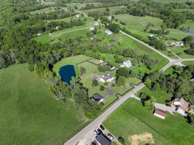 Listing Image 76