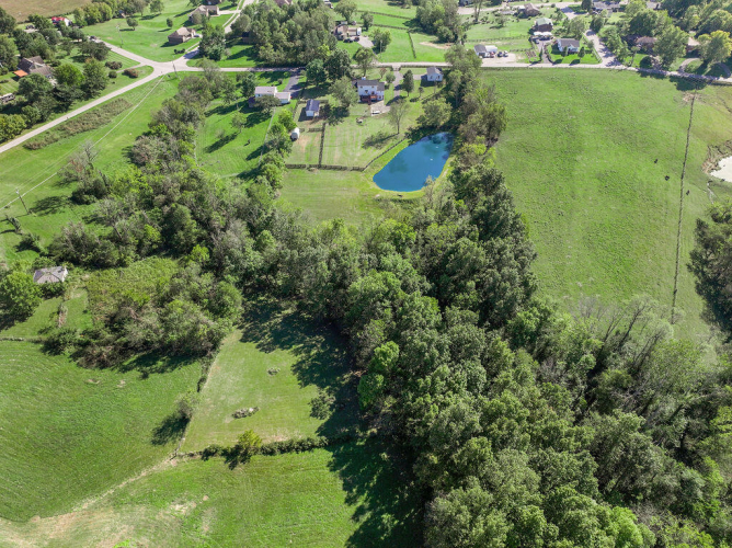 Listing Image 79