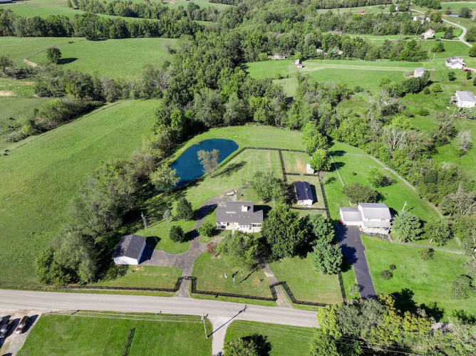 Listing Image 82