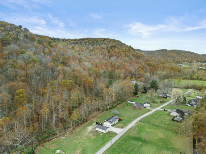 Listing Image 5