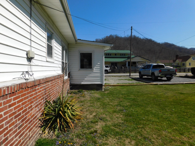 Listing Image 58