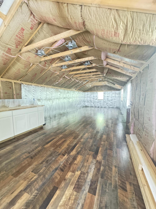 Listing Image 14
