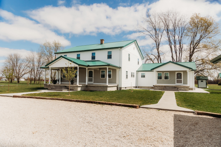 Listing Image 9