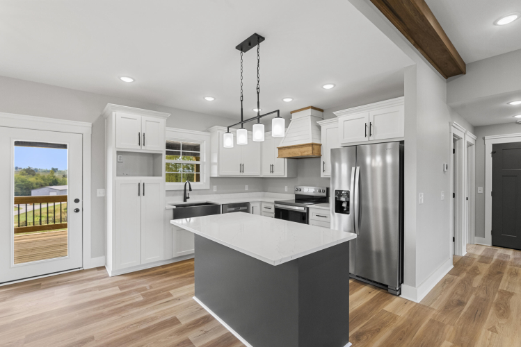 Listing Image 15