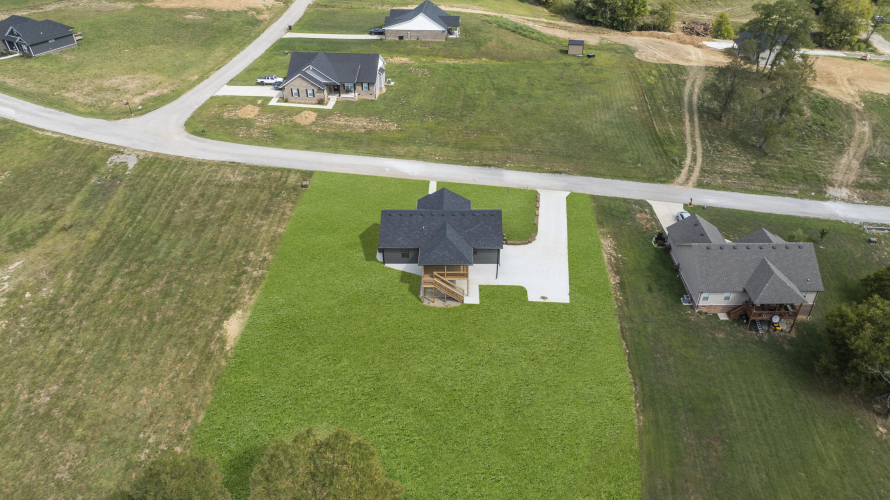 Listing Image 8