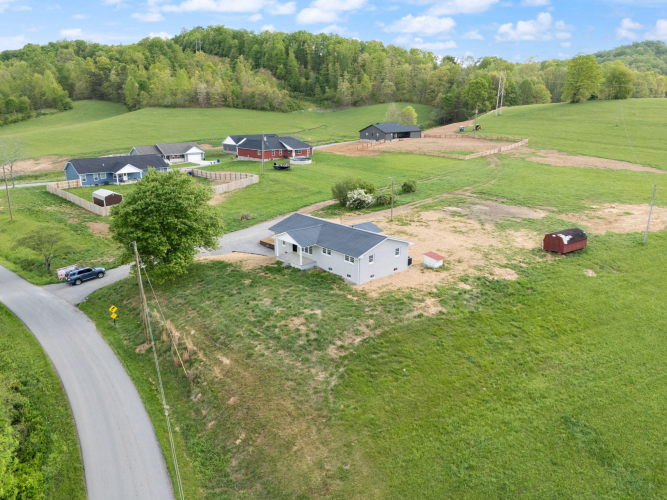 Listing Image 54