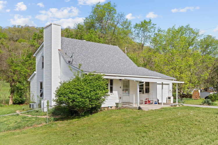 Listing Image 3