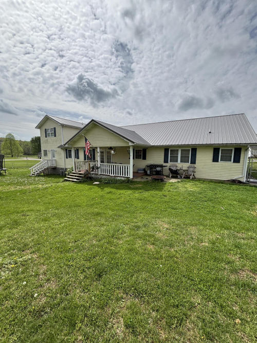 Listing Image 7