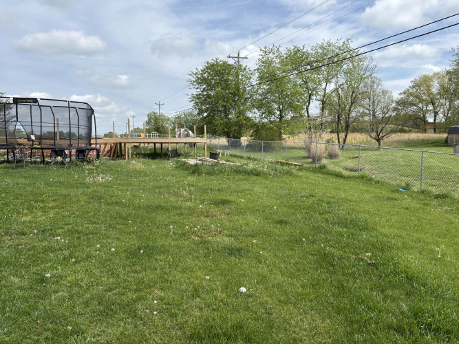 Listing Image 76