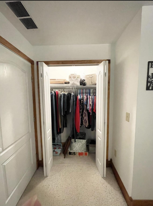 Listing Image 42