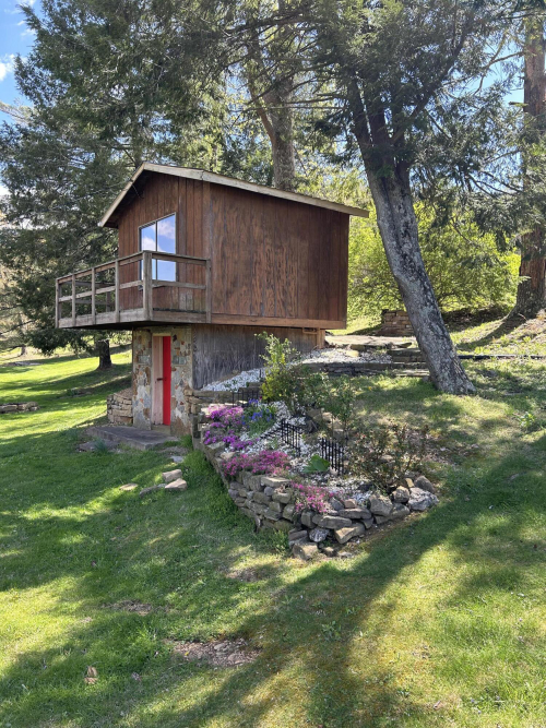 Listing Image 75