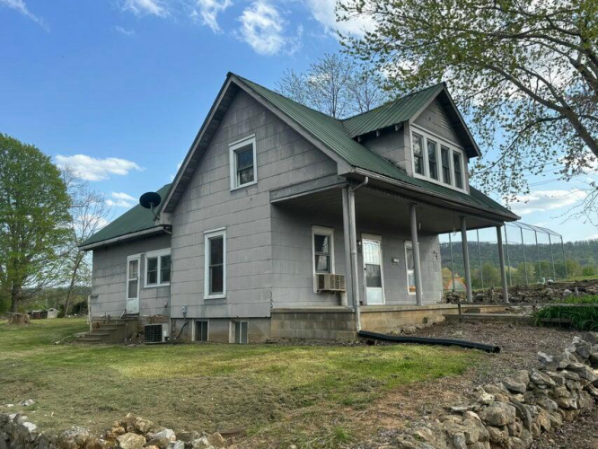Listing Image 7