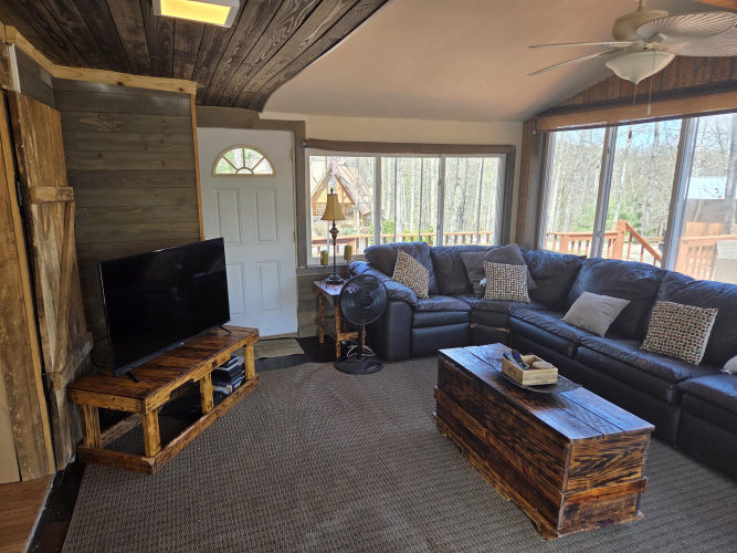 Listing Image 13