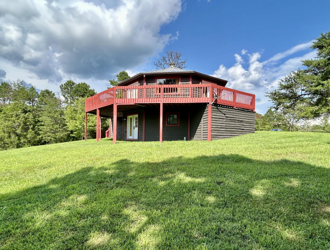 Listing Image 6