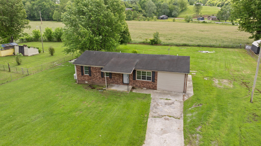 Listing Image 28