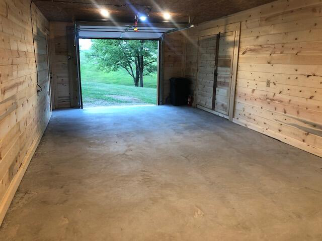 Listing Image 41