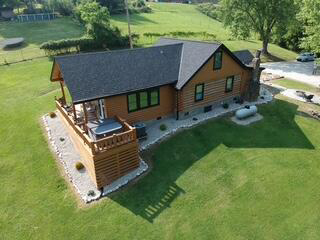 Listing Image 9