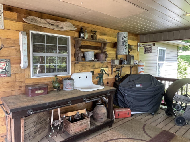 Listing Image 14