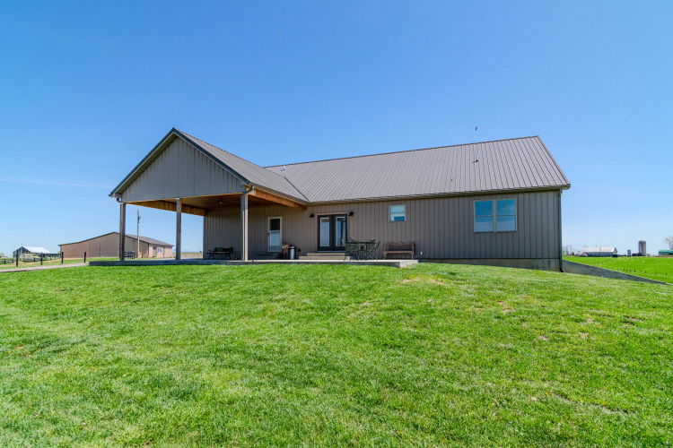 Listing Image 6