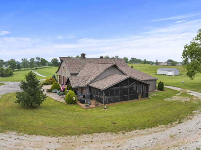 Listing Image 14