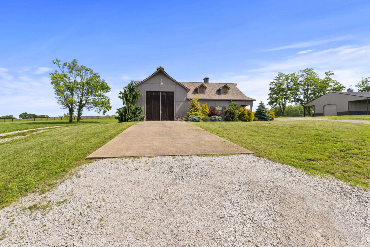 Listing Image 18