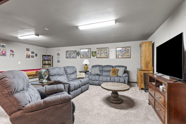 Listing Image 45