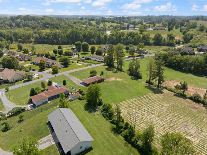 Listing Image 42