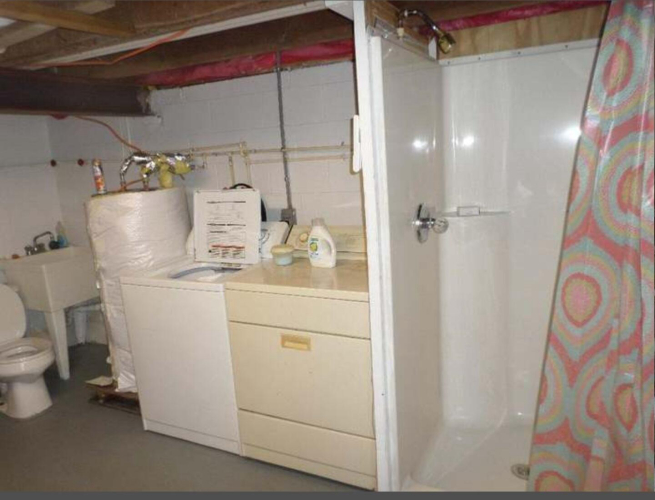 Listing Image 13