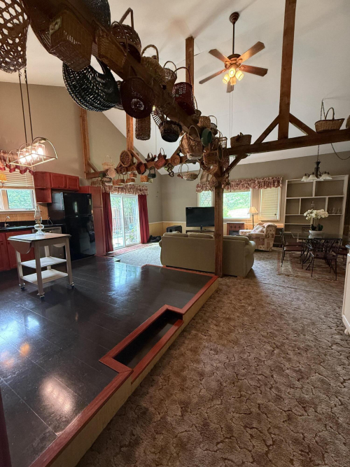 Listing Image 31