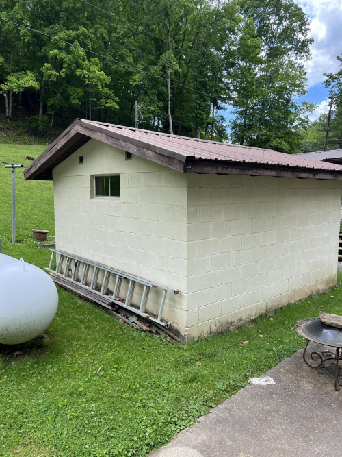 Listing Image 14