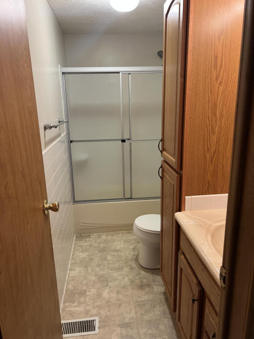Listing Image 27
