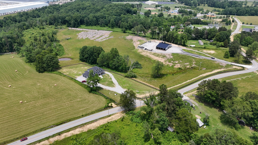 Listing Image 64
