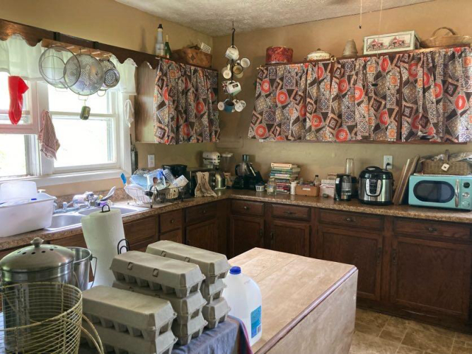 Listing Image 101