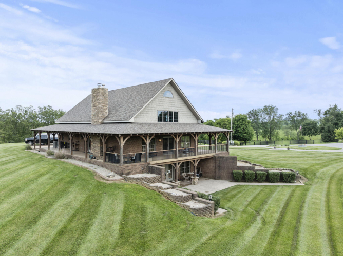 Listing Image 6