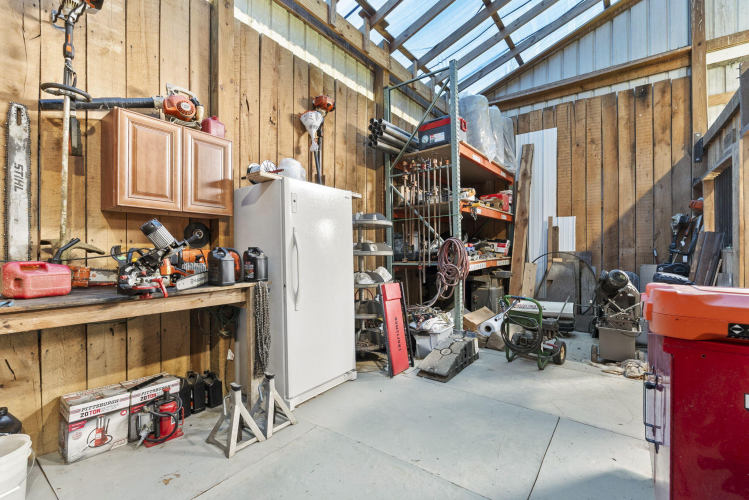 Listing Image 62