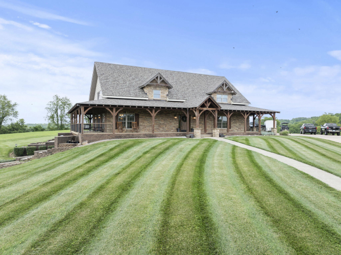 Listing Image 73