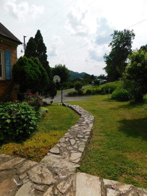 Listing Image 105