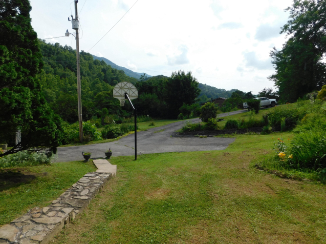 Listing Image 106