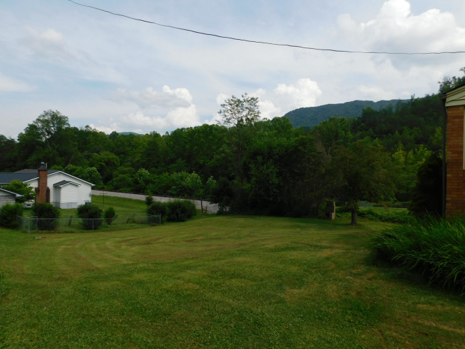 Listing Image 111