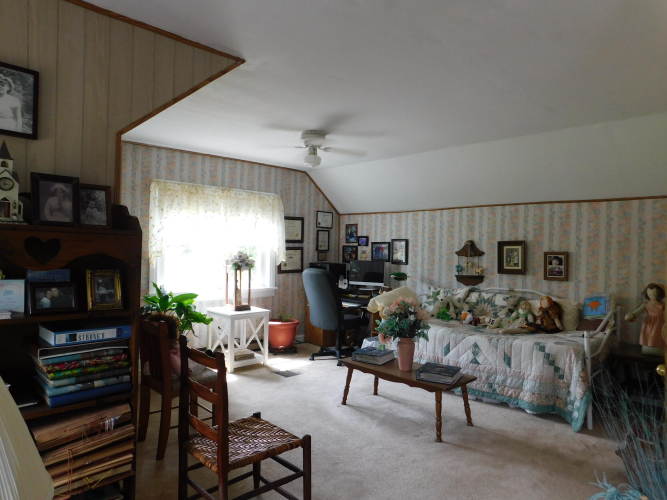 Listing Image 74