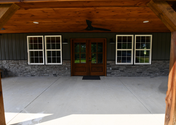 Listing Image 6