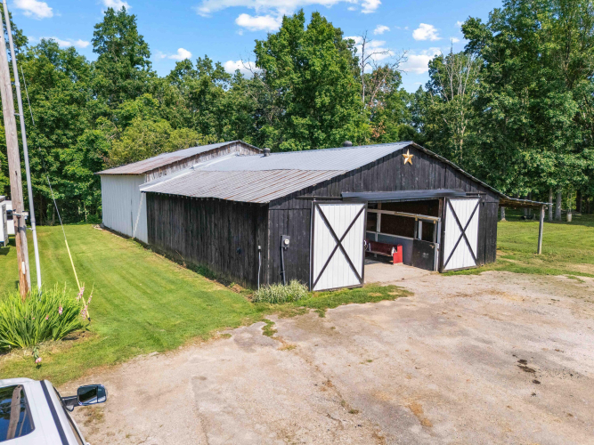 Listing Image 45