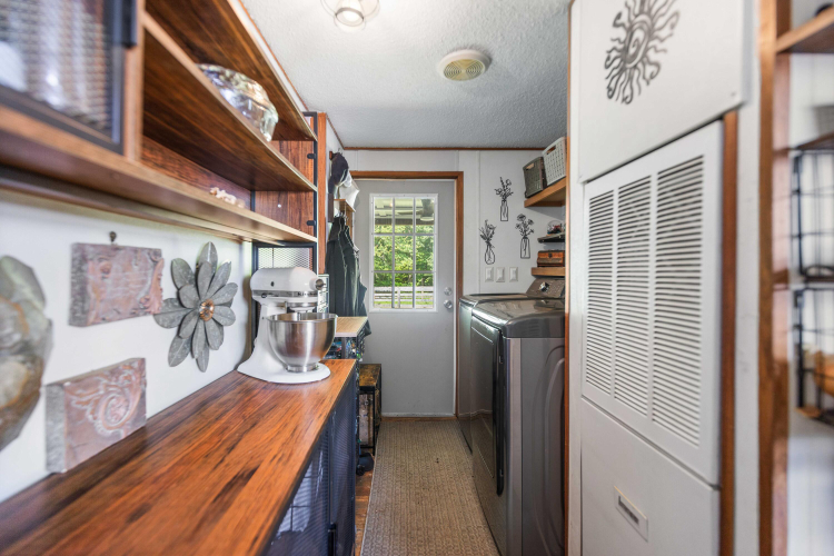 Listing Image 85
