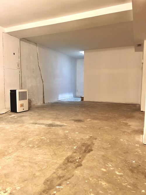 Listing Image 28