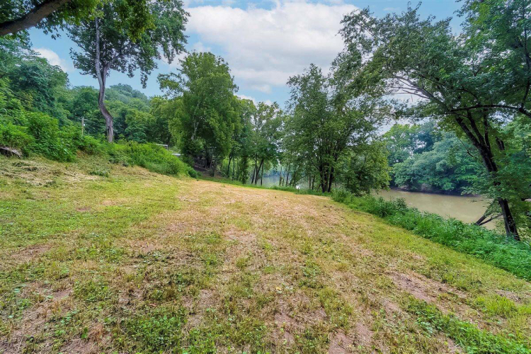 Listing Image 51