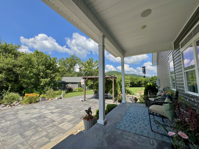 Listing Image 54