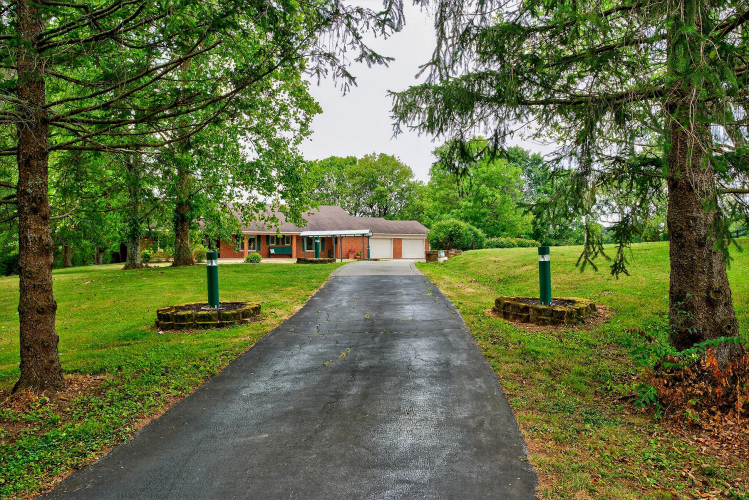Listing Image 57
