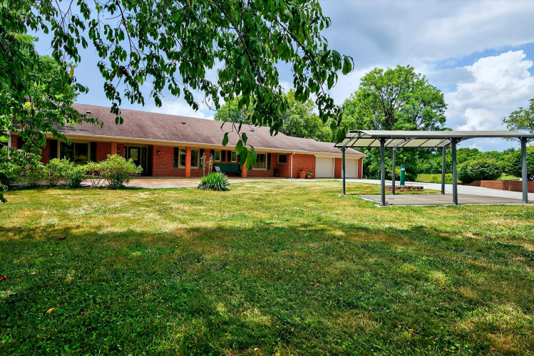 Listing Image 49