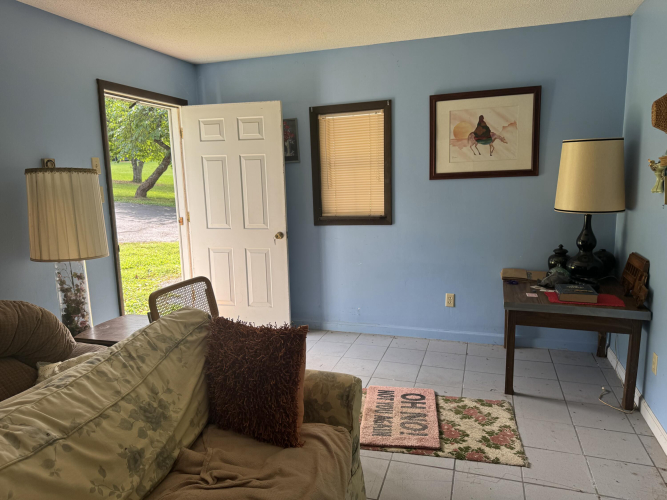 Listing Image 41