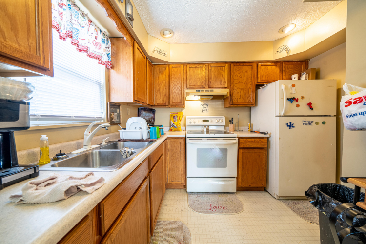 Listing Image 118